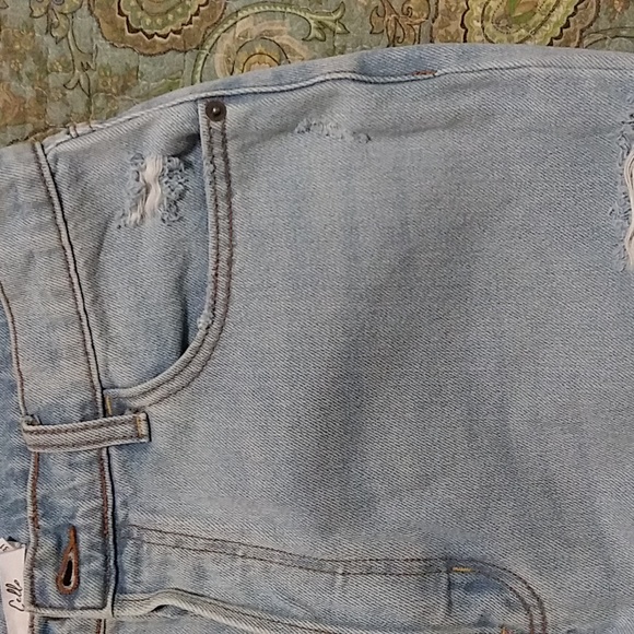 Cello Distressed Boyfriend Jeans, size 13 - Picture 6 of 6